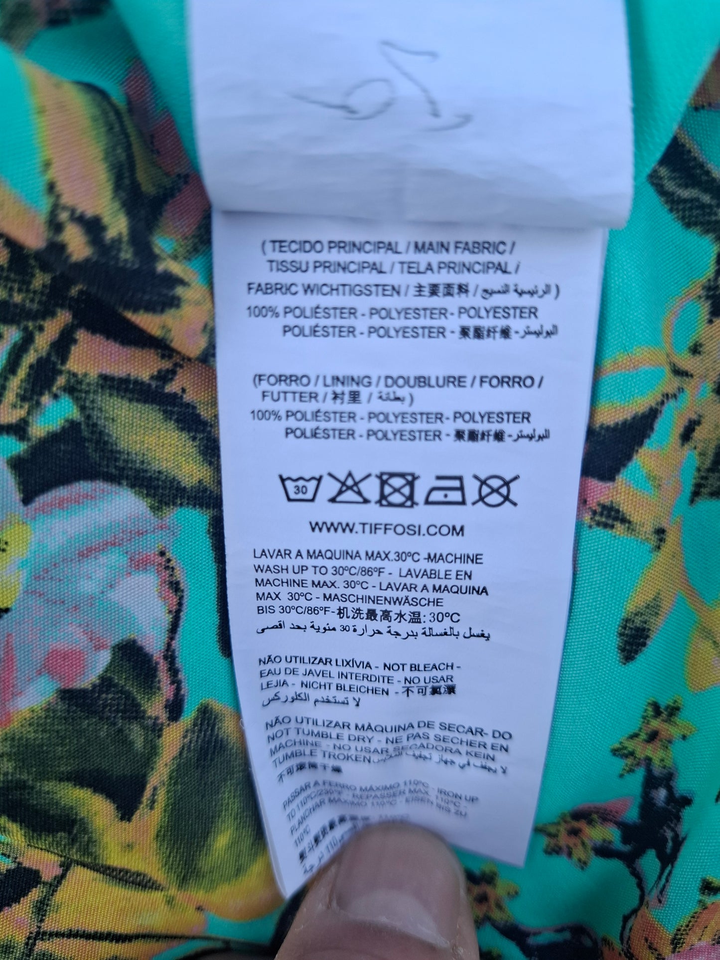 USADO – Vestido sin mangas floral en verde menta Tiffosi (Talla M)
