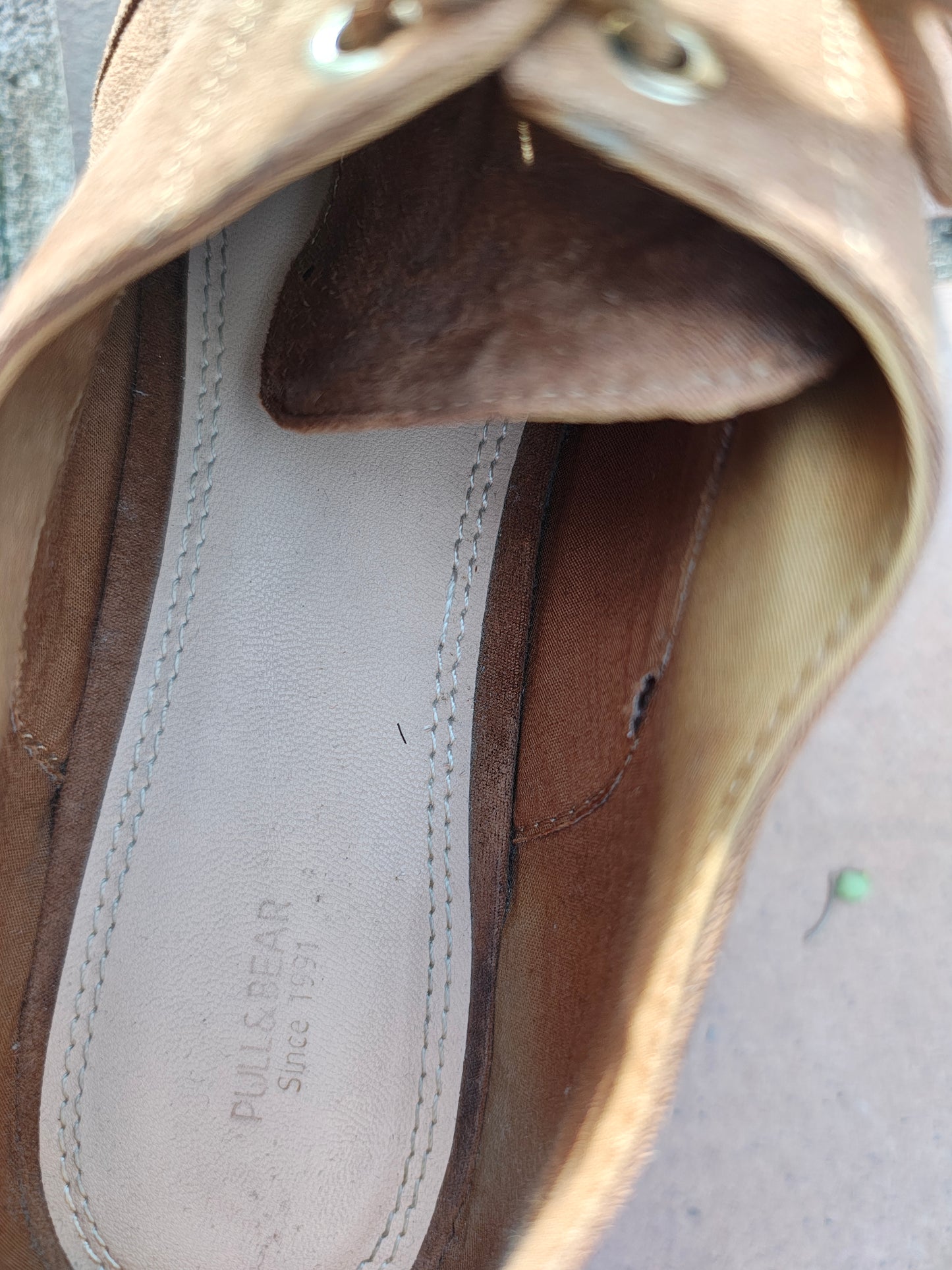 USADO – Zapatos Oxford tipo brogue camel con plataforma Pull&Bear (Talla EUR 39)