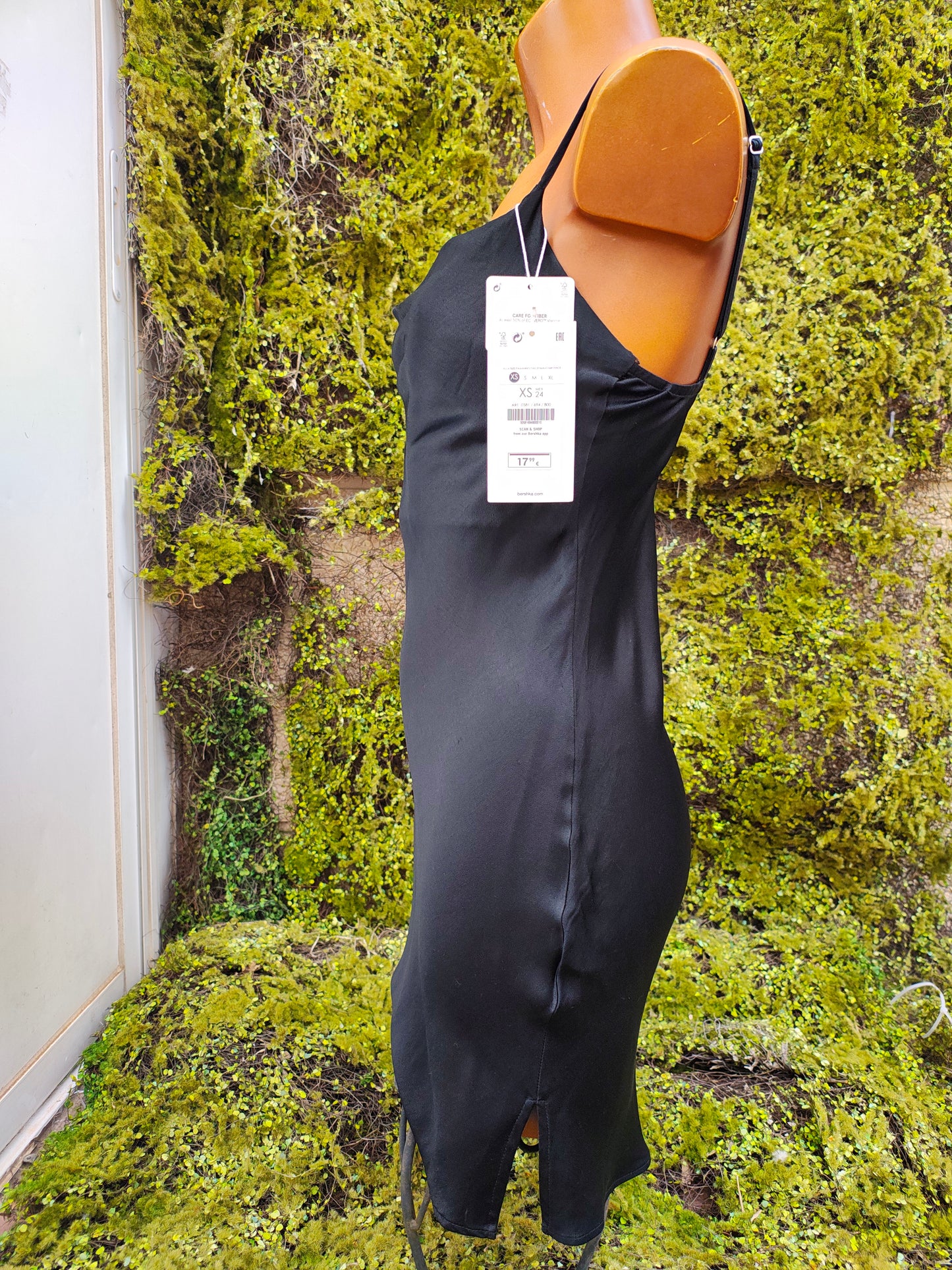 NUEVO - Vestido negro lencero Bershka (Talla XS)