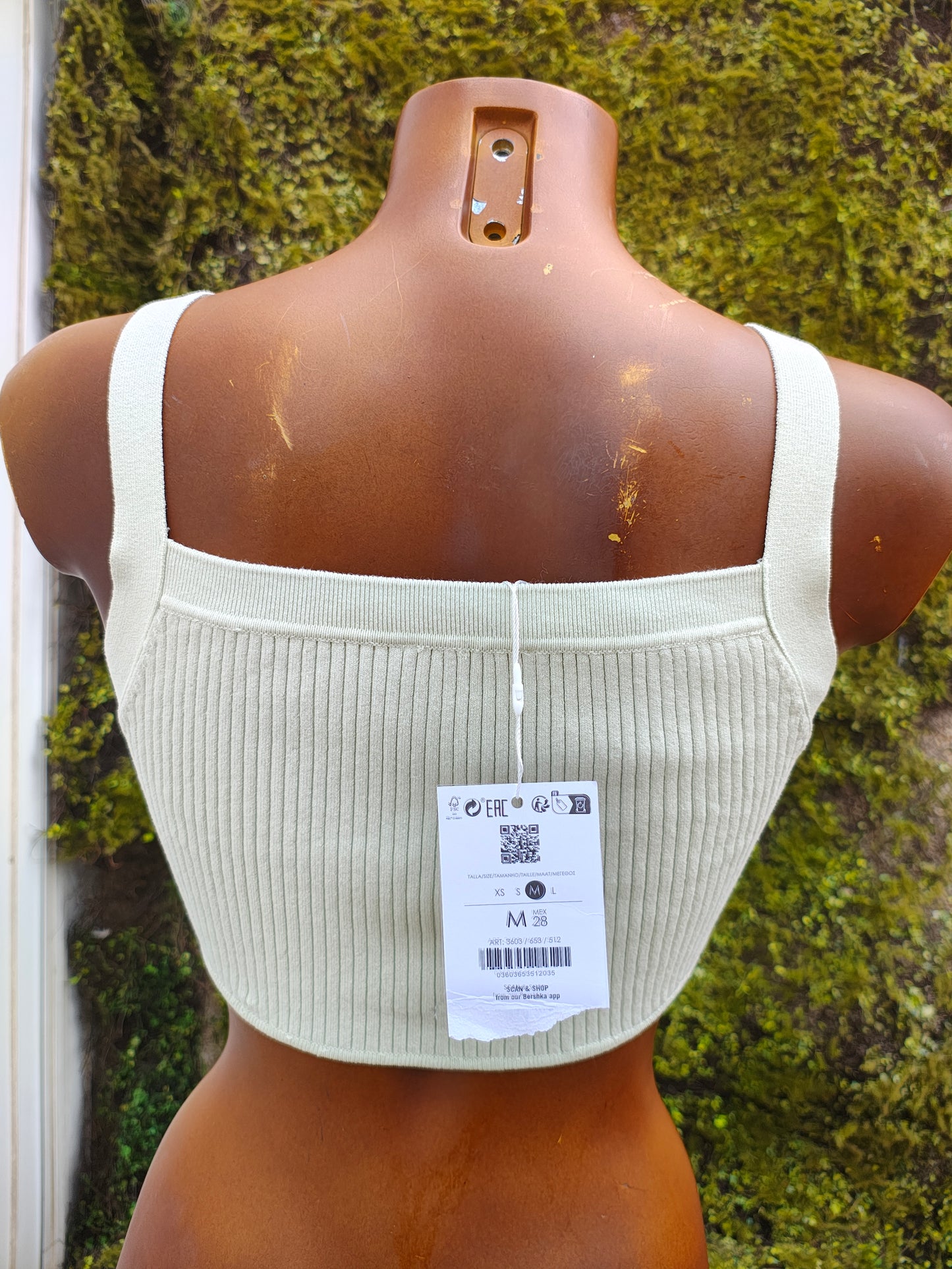 NUEVO - Top canalé verde menta Bershka (Talla M)