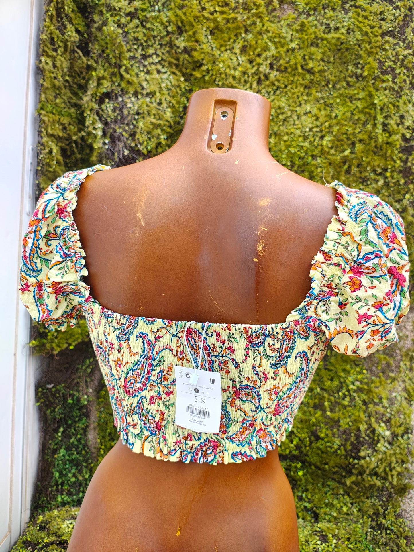 NUEVO - Top de escote anudado estampado paisley Bershka (Talla S)