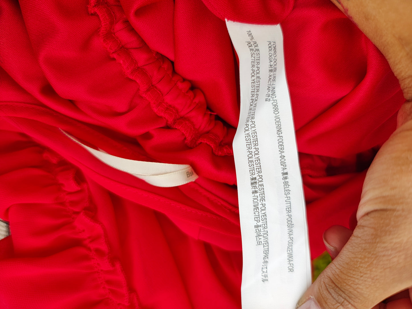 NUEVO - Vestido rojo con volantes Bershka Garments (Talla XS)