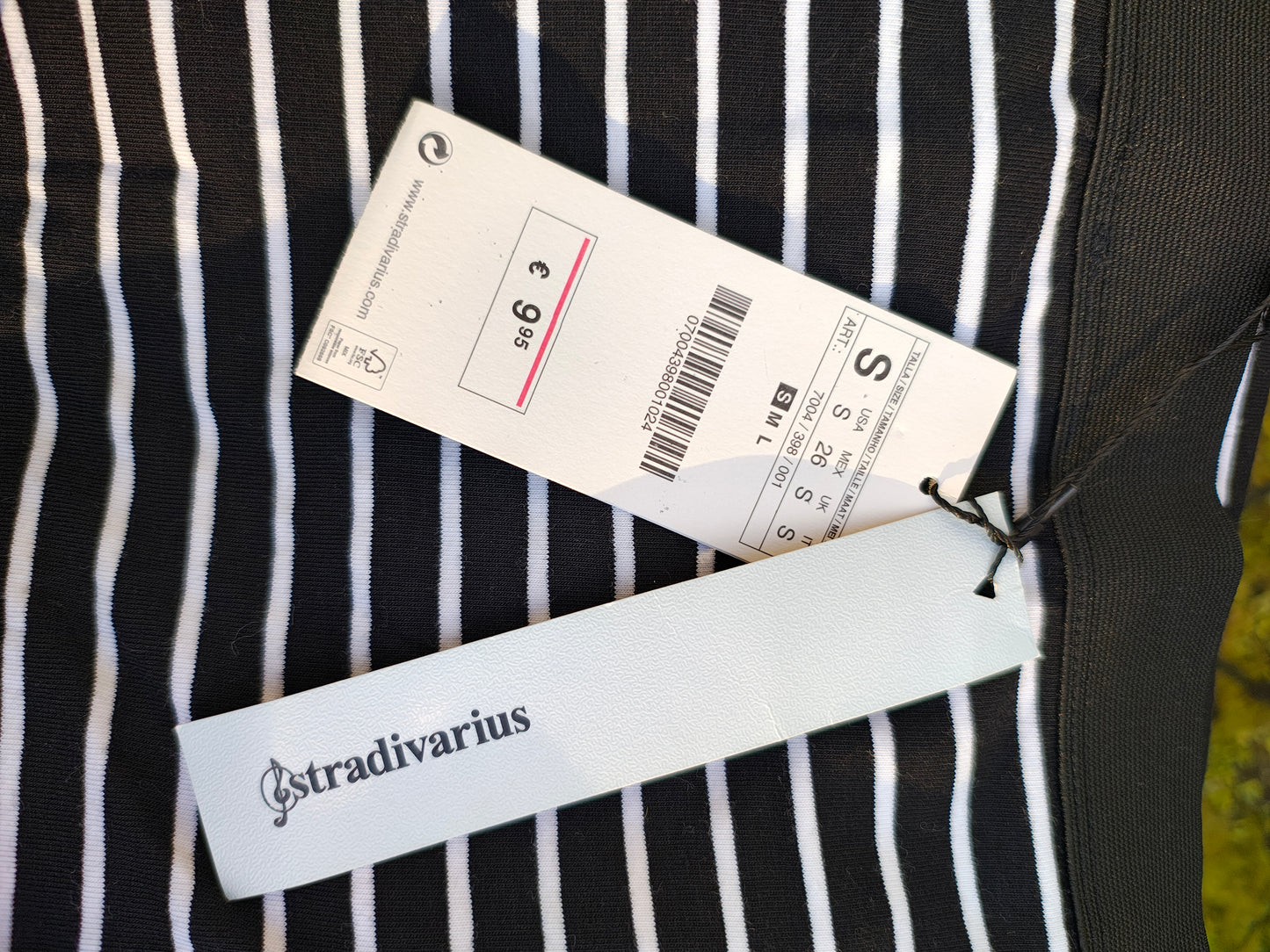 NUEVO - Top palabra de honor de rayas Stradivarius (Talla S)