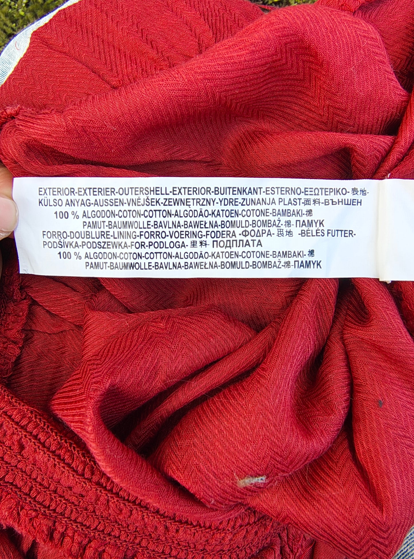 NOUVEAU - Robe bustier rouge avec broderie de la collection Bershka (Taille M)