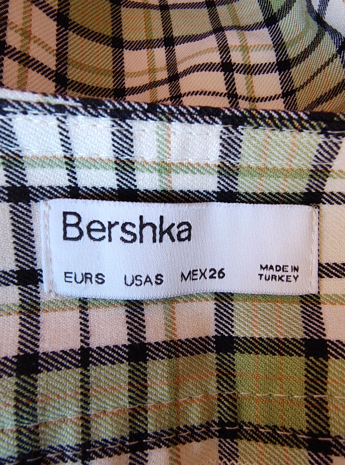 D'OCCASION - Jupe à carreaux verte style écolière Bershka (Taille EUR S / USA S / MEX 26)