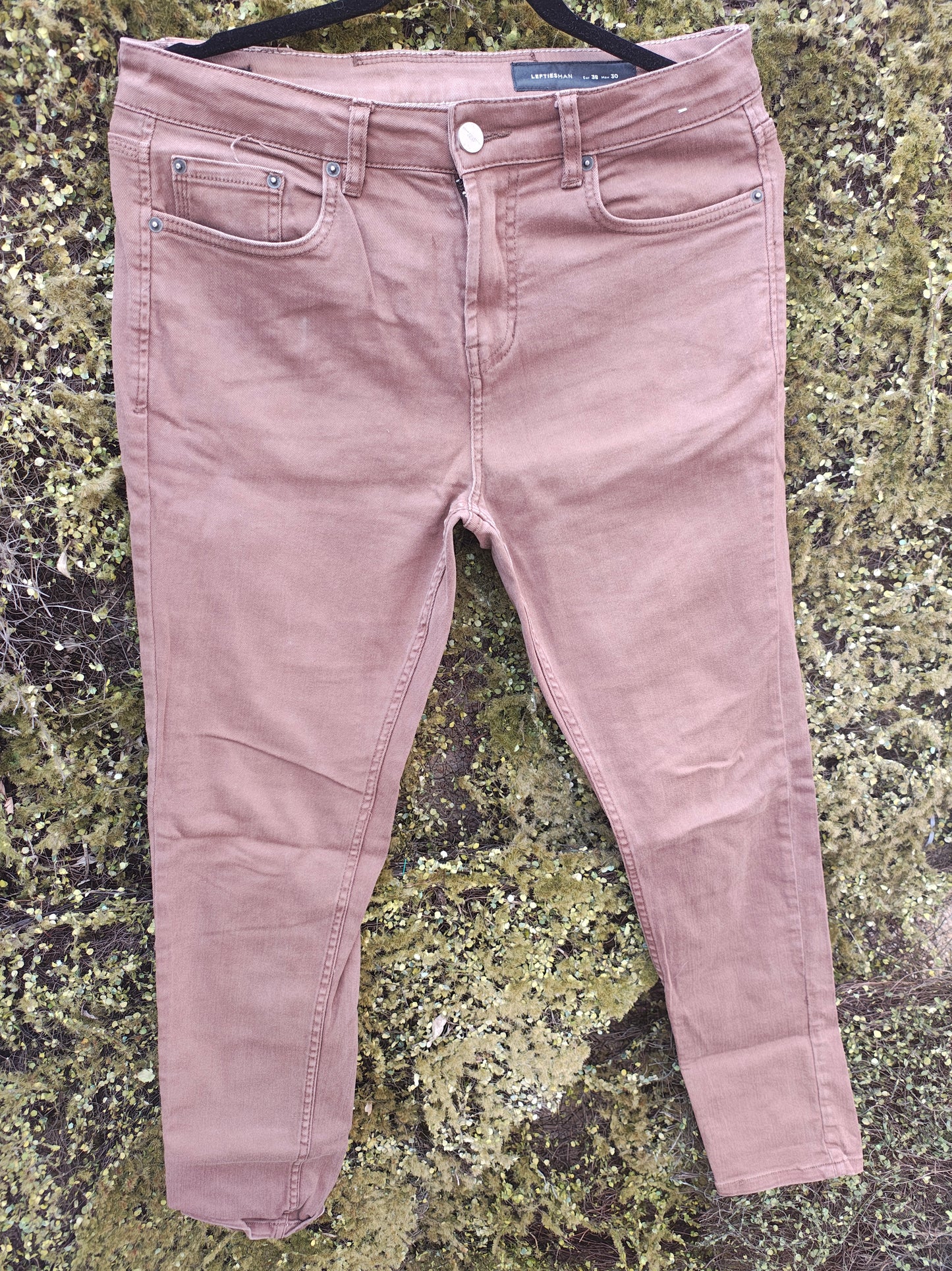 USADO – Pantalones pitillo color teja LEFTIESMAN (Talla EUR 38)