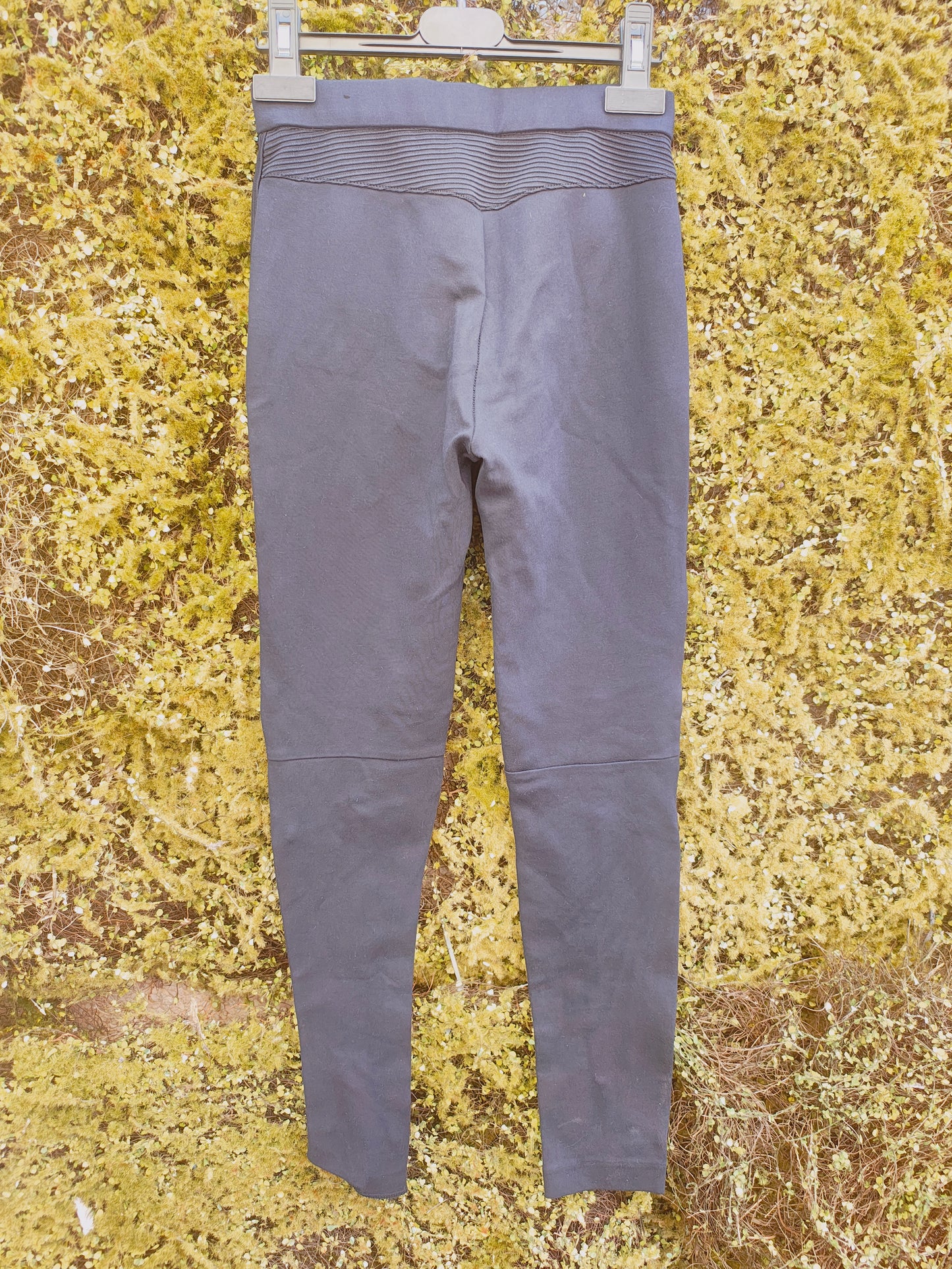D'OCCASION – Pantalon motard extensible noir ZARA Trafaluc avec fermetures éclair (Taille EUR XS)