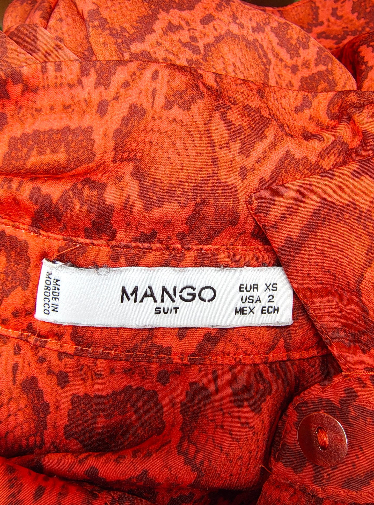 D'OCCASION – Chemise rouge imprimé serpent MANGO Suit (Taille XS)