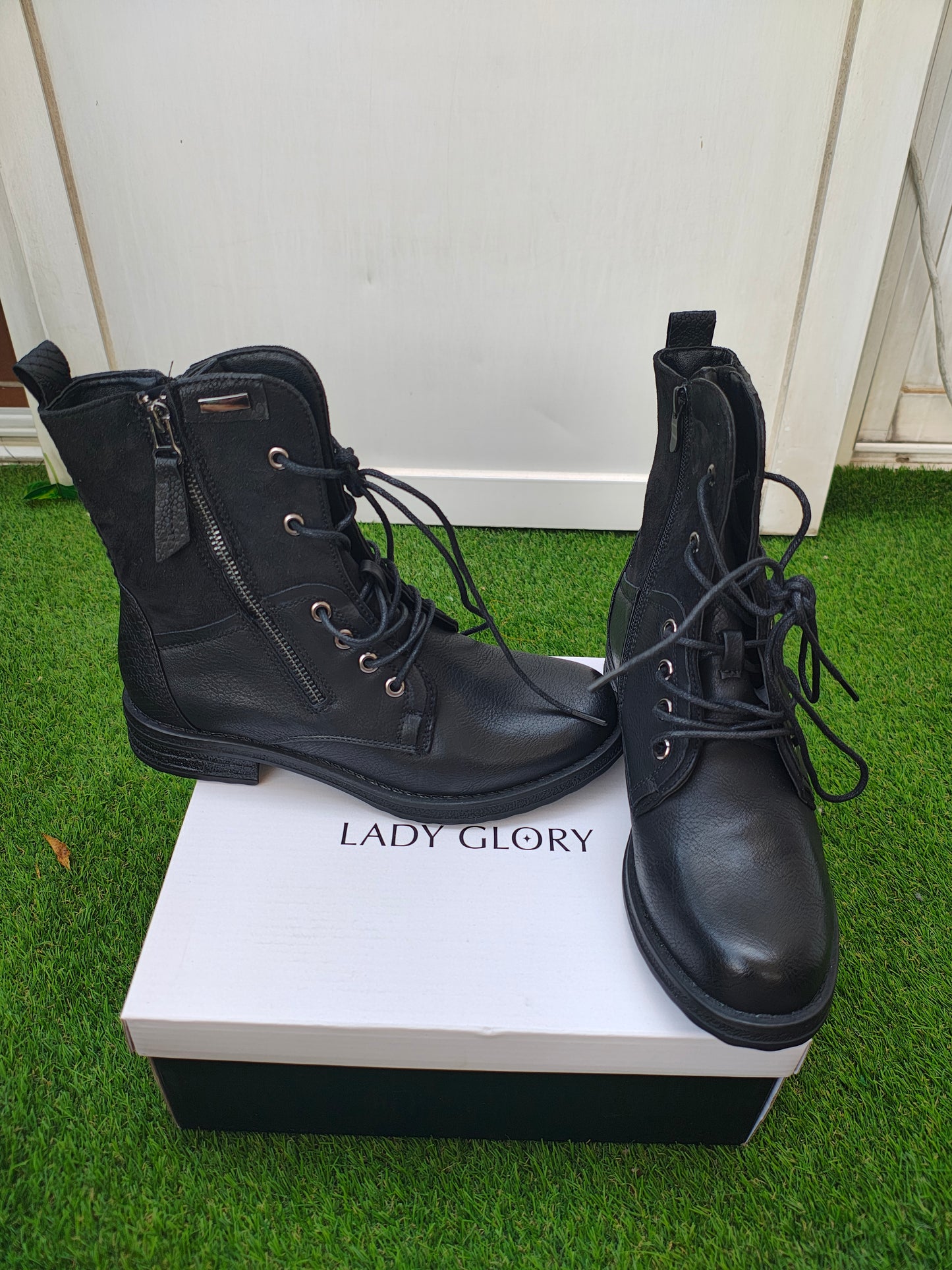 NUEVO – Botines negros con cremallera LADY GLORY (Talla 38)