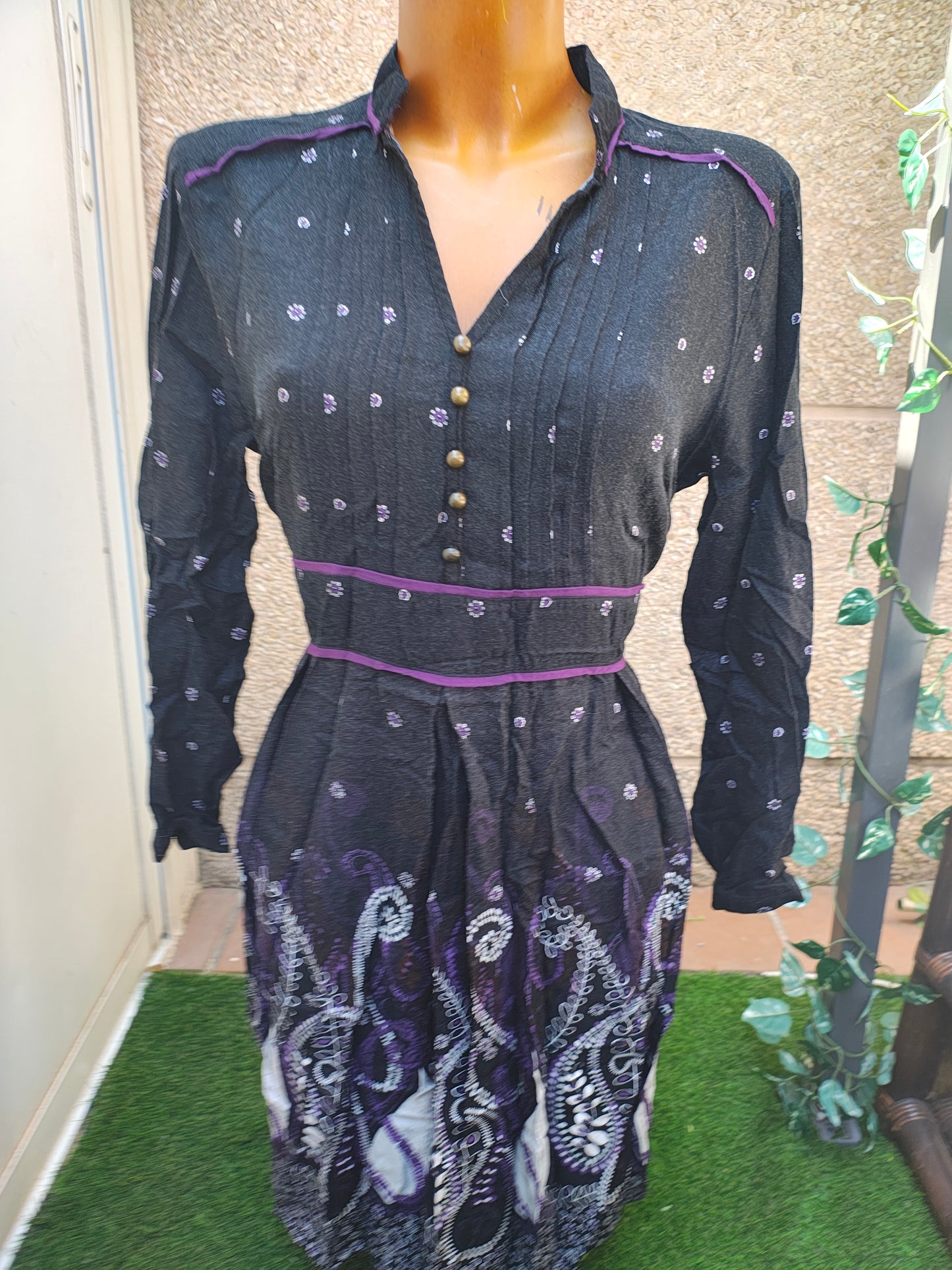 D'OCCASION – Robe midi noire imprimée SAYLE (Taille non visible)