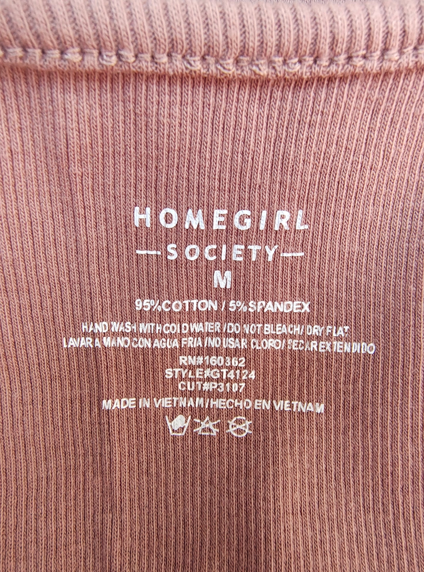D'OCCASION – Crop top rose avec marguerites brodées HOMEGIRL SOCIETY (Taille M)