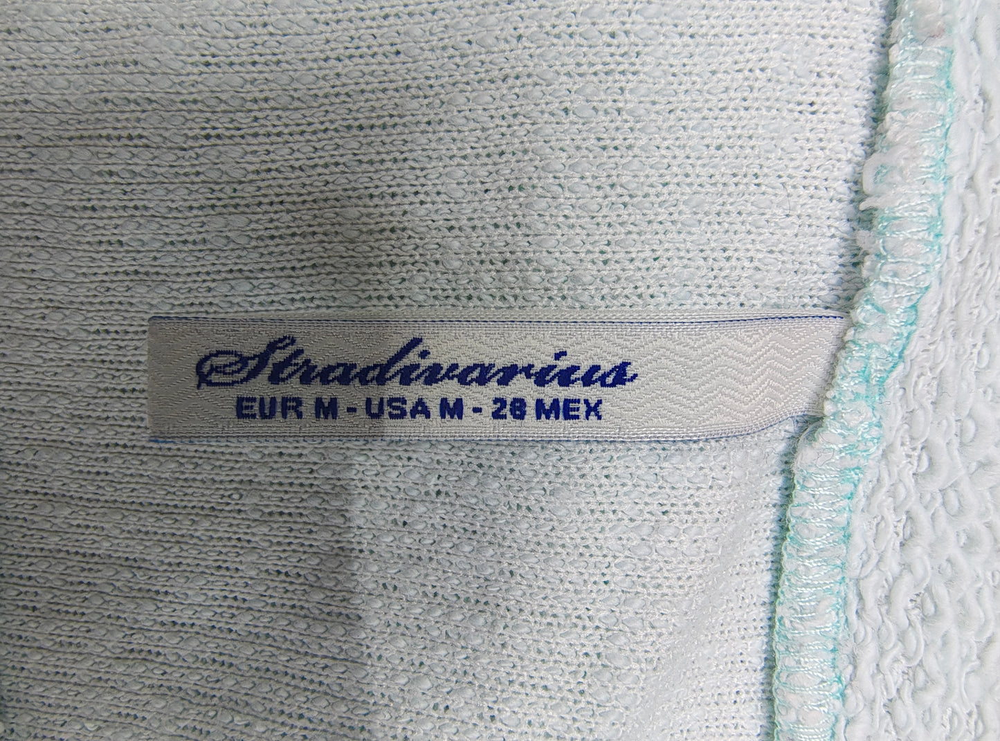 USADO – Blusa de punto con manga murciélago en verde agua Stradivarius (Talla EUR M )