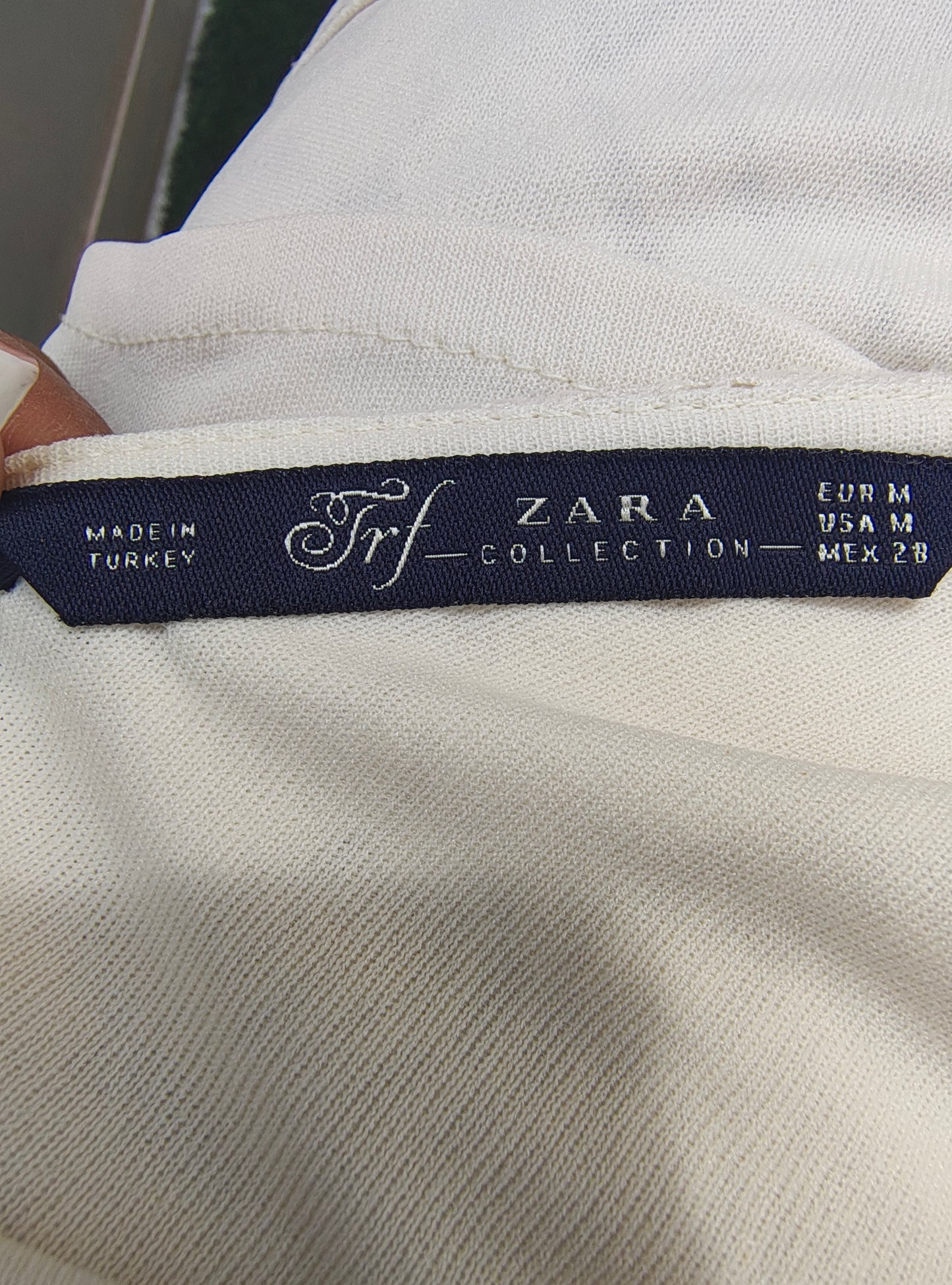 USADO – Top sin mangas de encaje floral blanco ZARA TRF Collection (Talla EUR M)