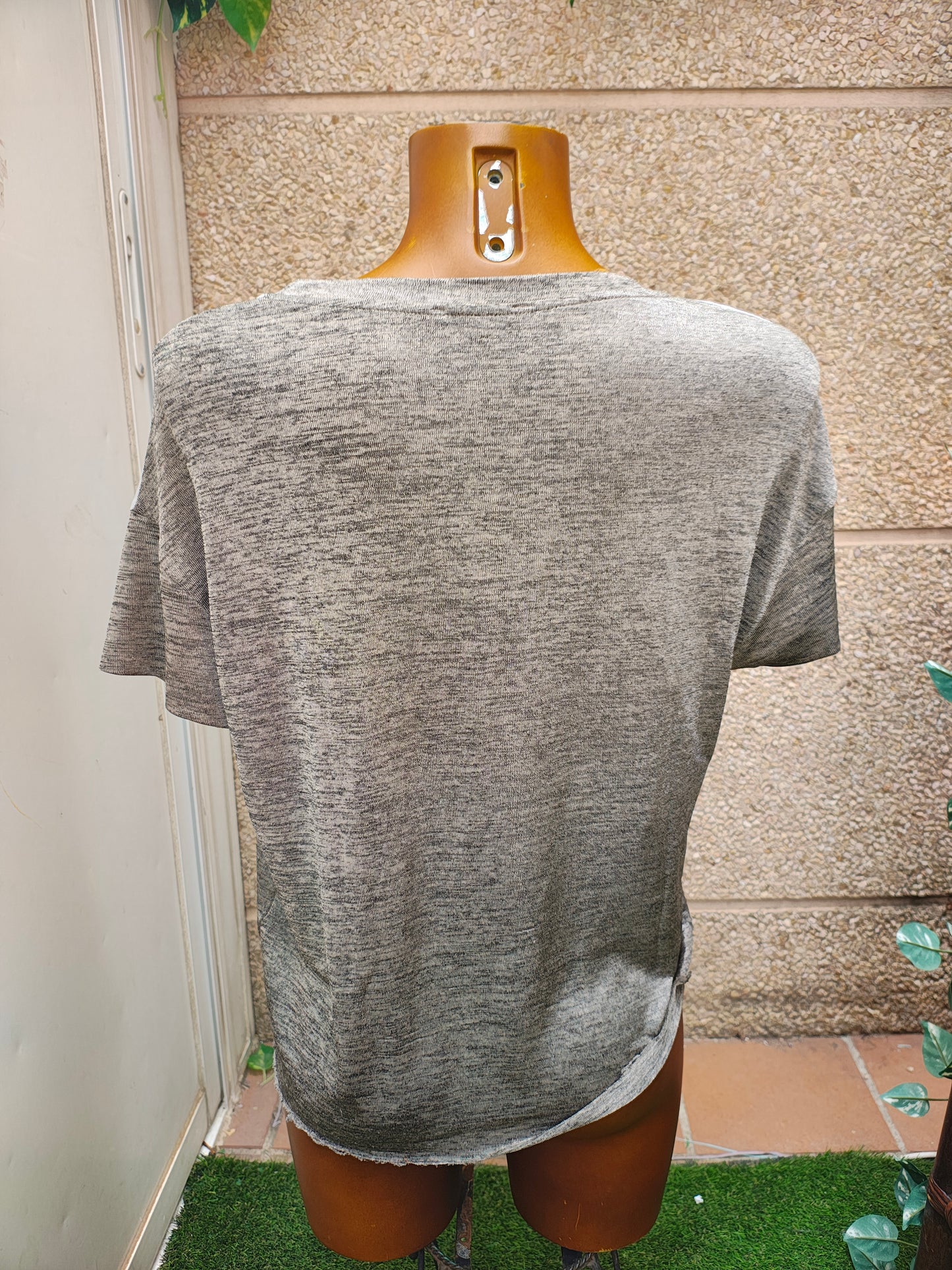 USADO – Camiseta oversize con print gráfico de street style Zara NB Collection (Talla EUR S)