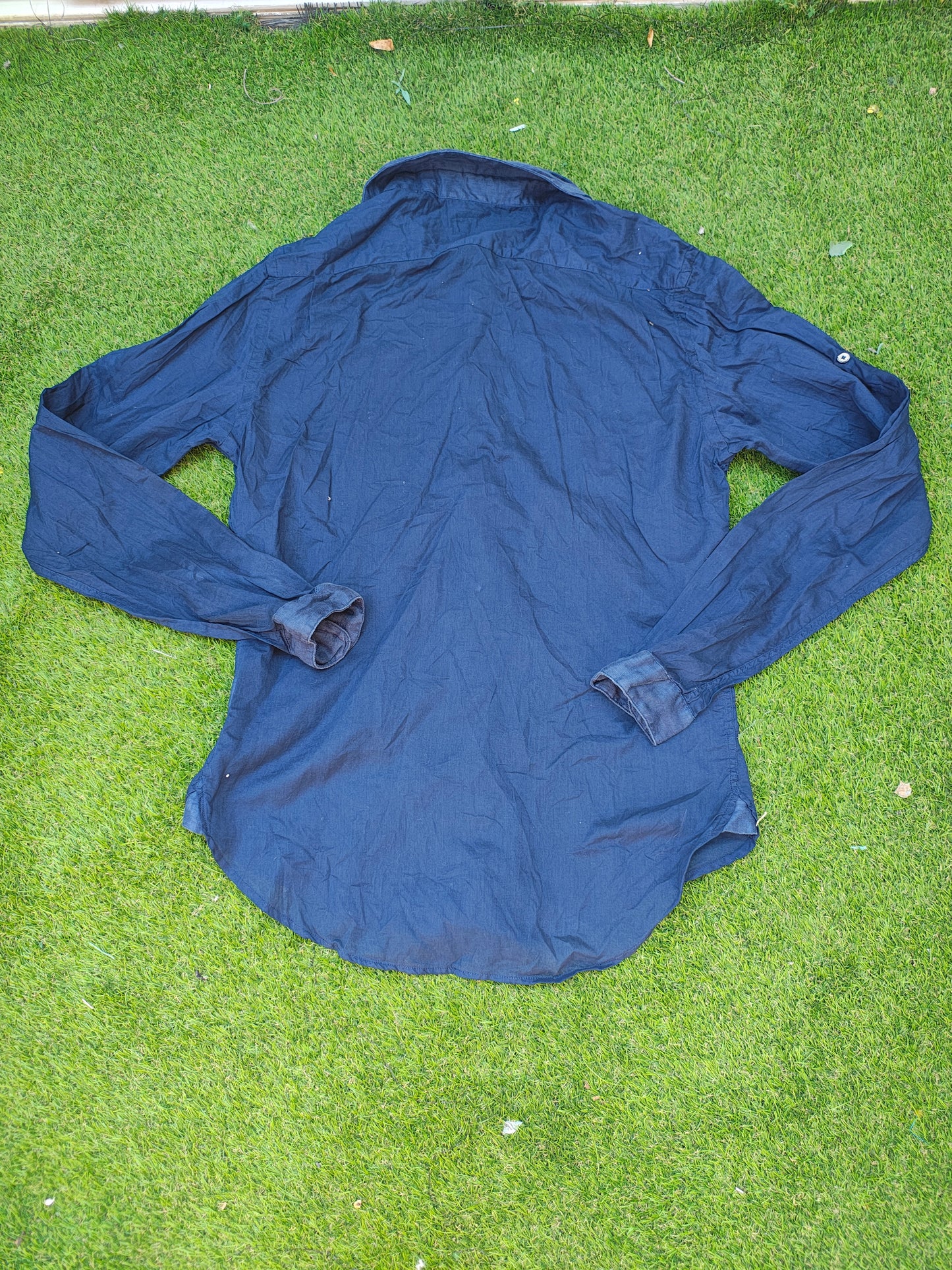 USADO – Camisa azul marino slim fit de lino Zara Man BASIC (Talla S)