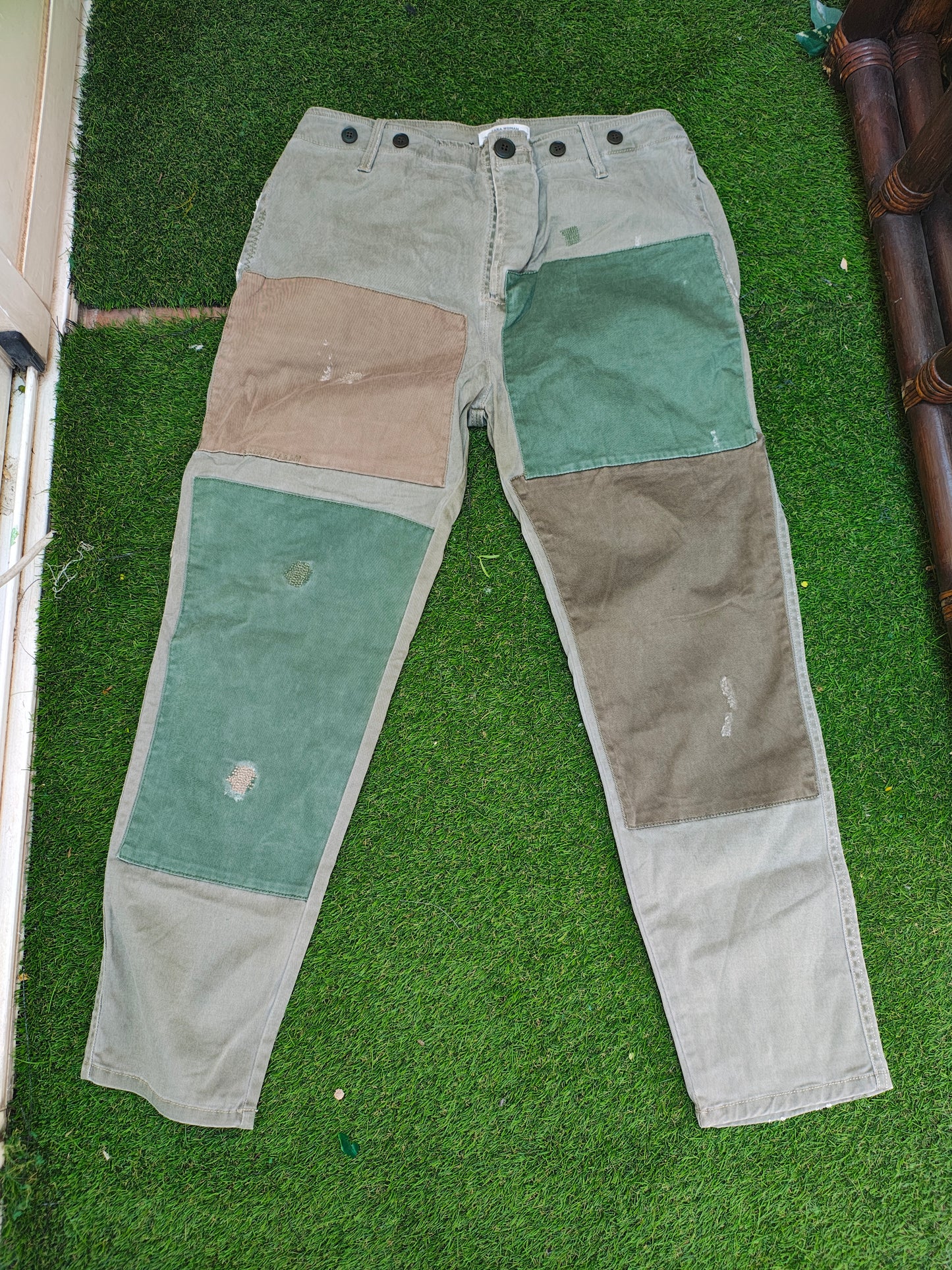 USADO – Pantalones parcheados estilo militar Zara Woman Premium Denim (Talla 36)