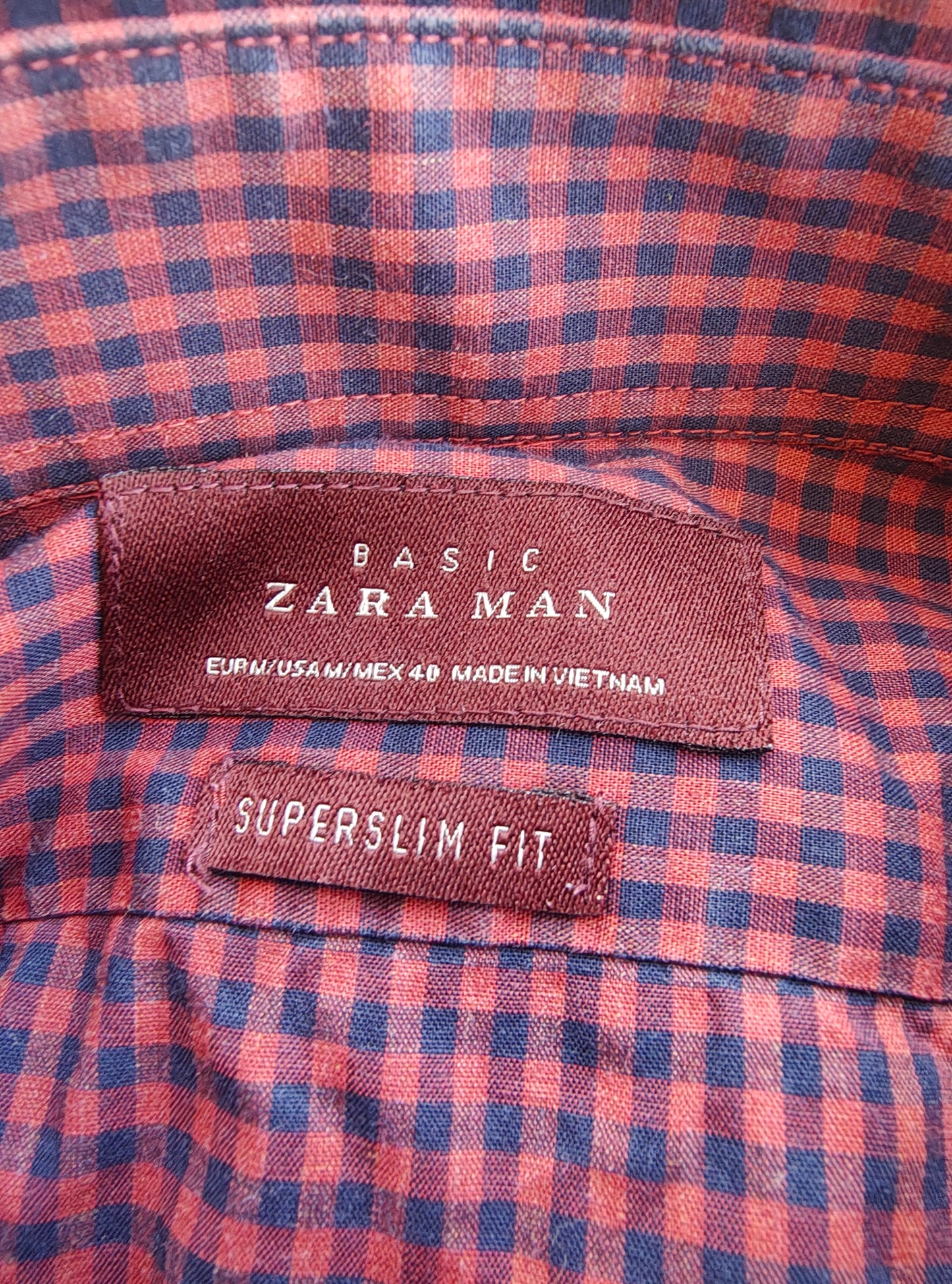 USADO – Camisa de cuadros burdeos y azul marino ZARA MAN Superslim Fit (Talla EUR M)