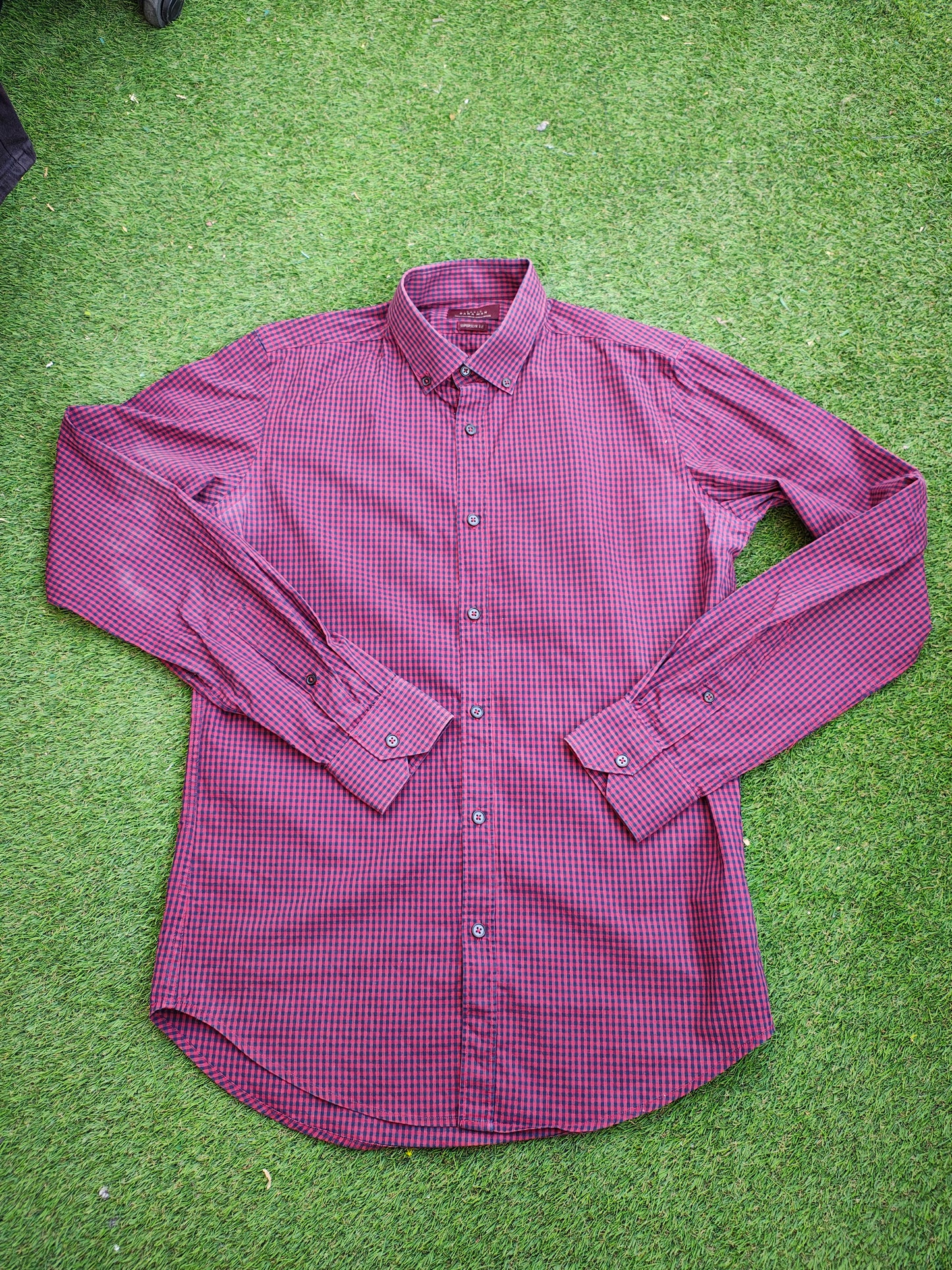 USADO – Camisa de cuadros burdeos y azul marino ZARA MAN Superslim Fit (Talla EUR M)