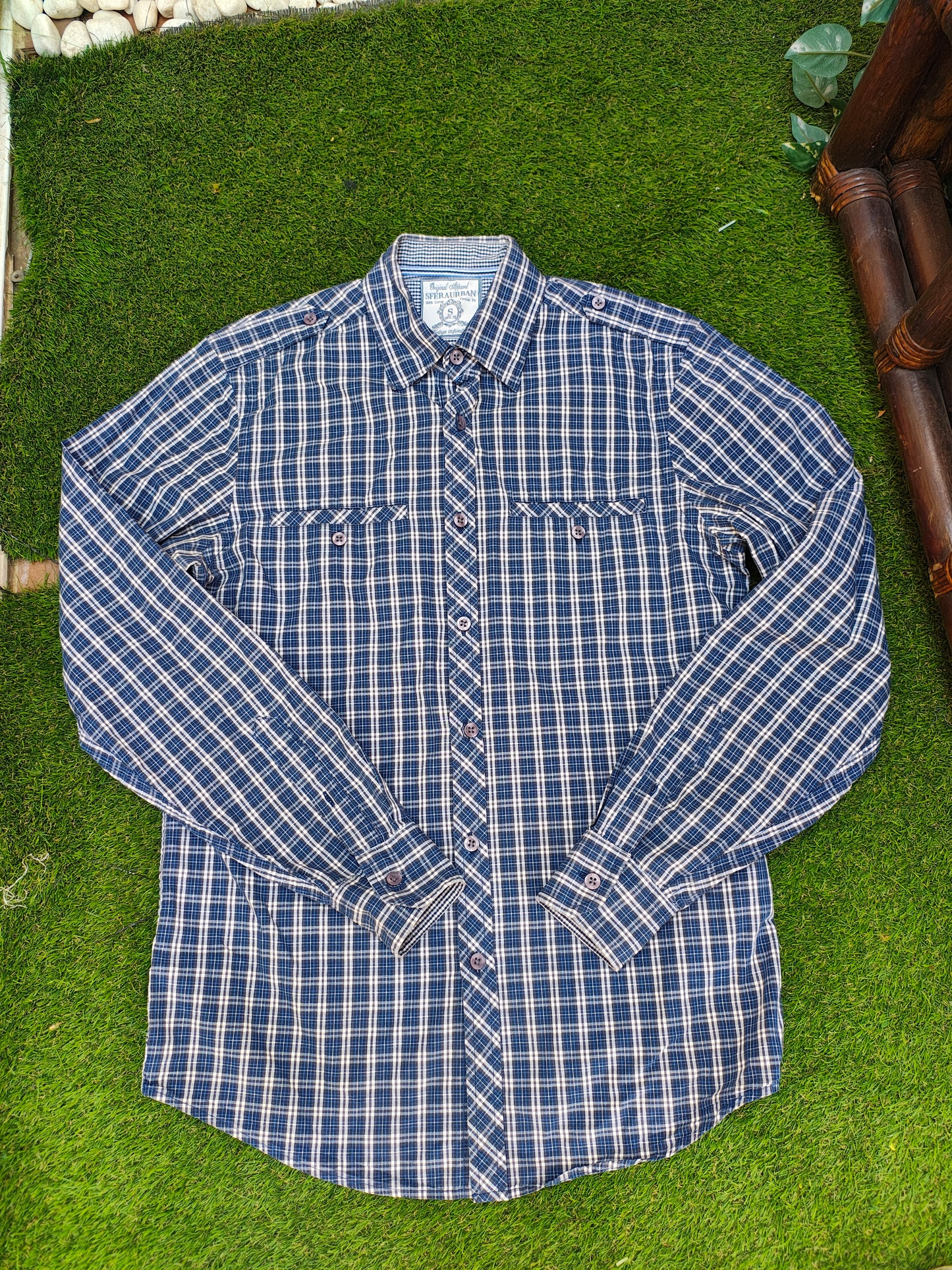 USADO – Camisa de cuadros azul marino y beige SFERA Urban (Talla S)