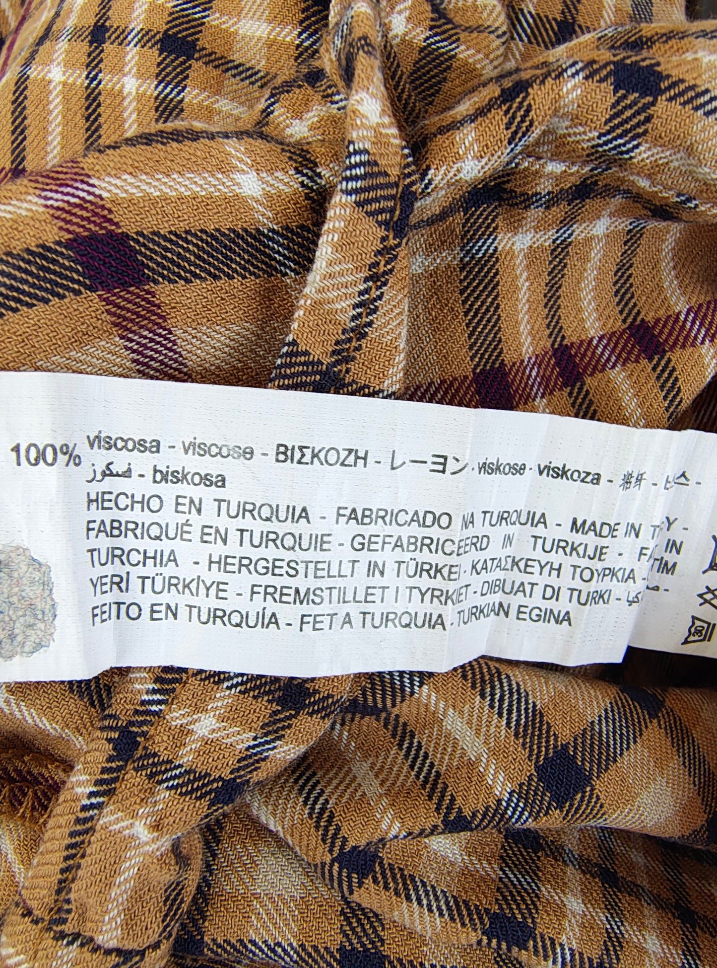 USADO – Blusa de cuadros marrón y burdeos Bershka (Talla S)