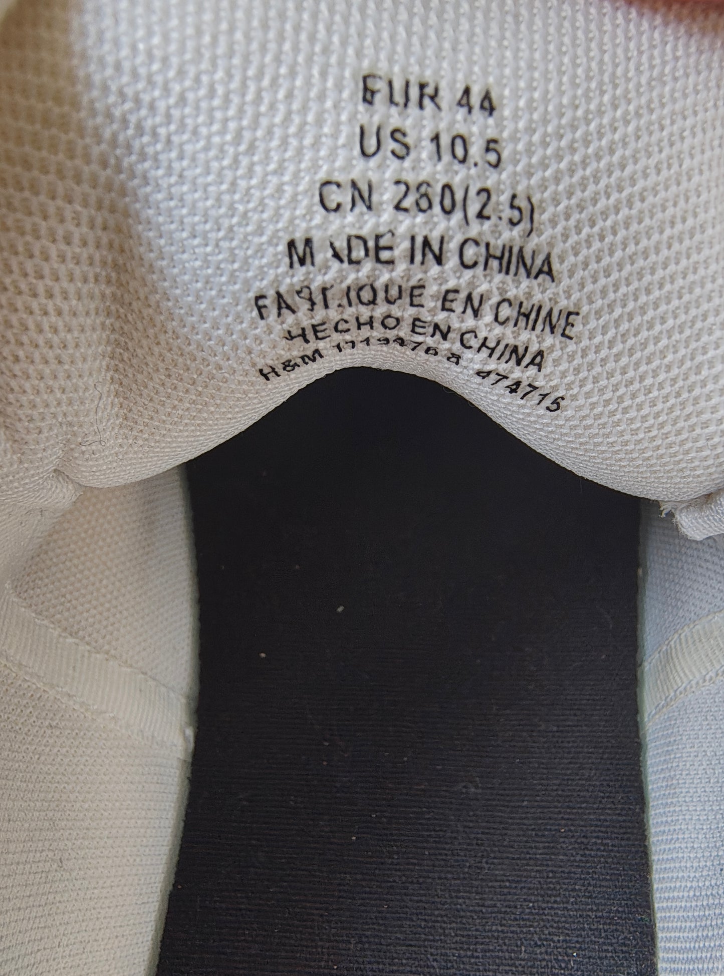 USADO – Zapatillas blancas estilo casual H&M (Talla EUR 44)