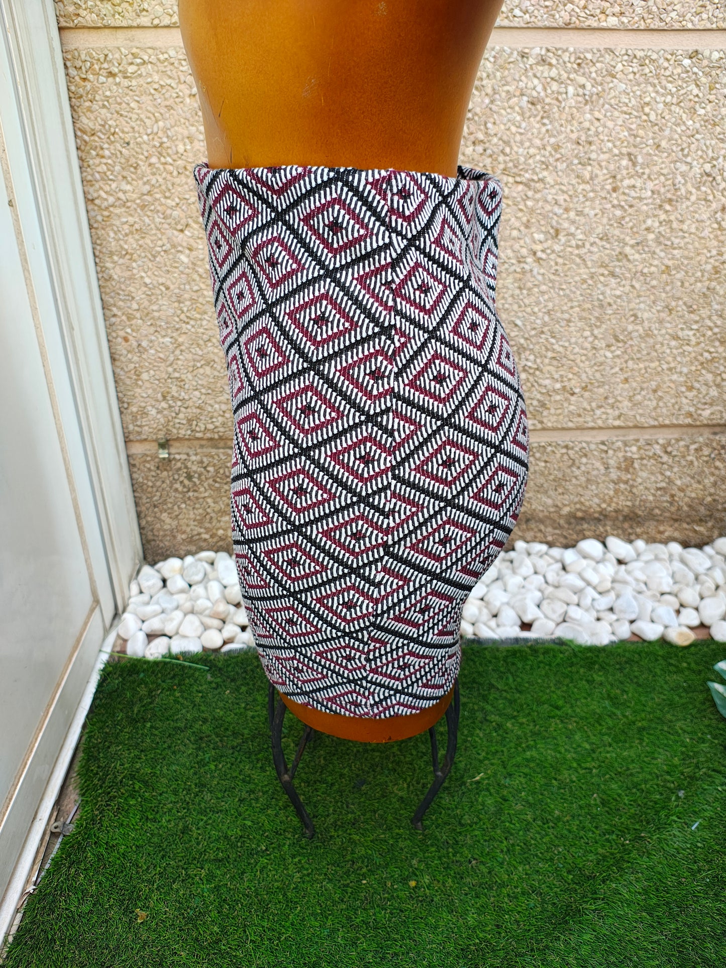 USADO – Falda tubo étnica multicolor ZARA Trafaluc (Talla S)