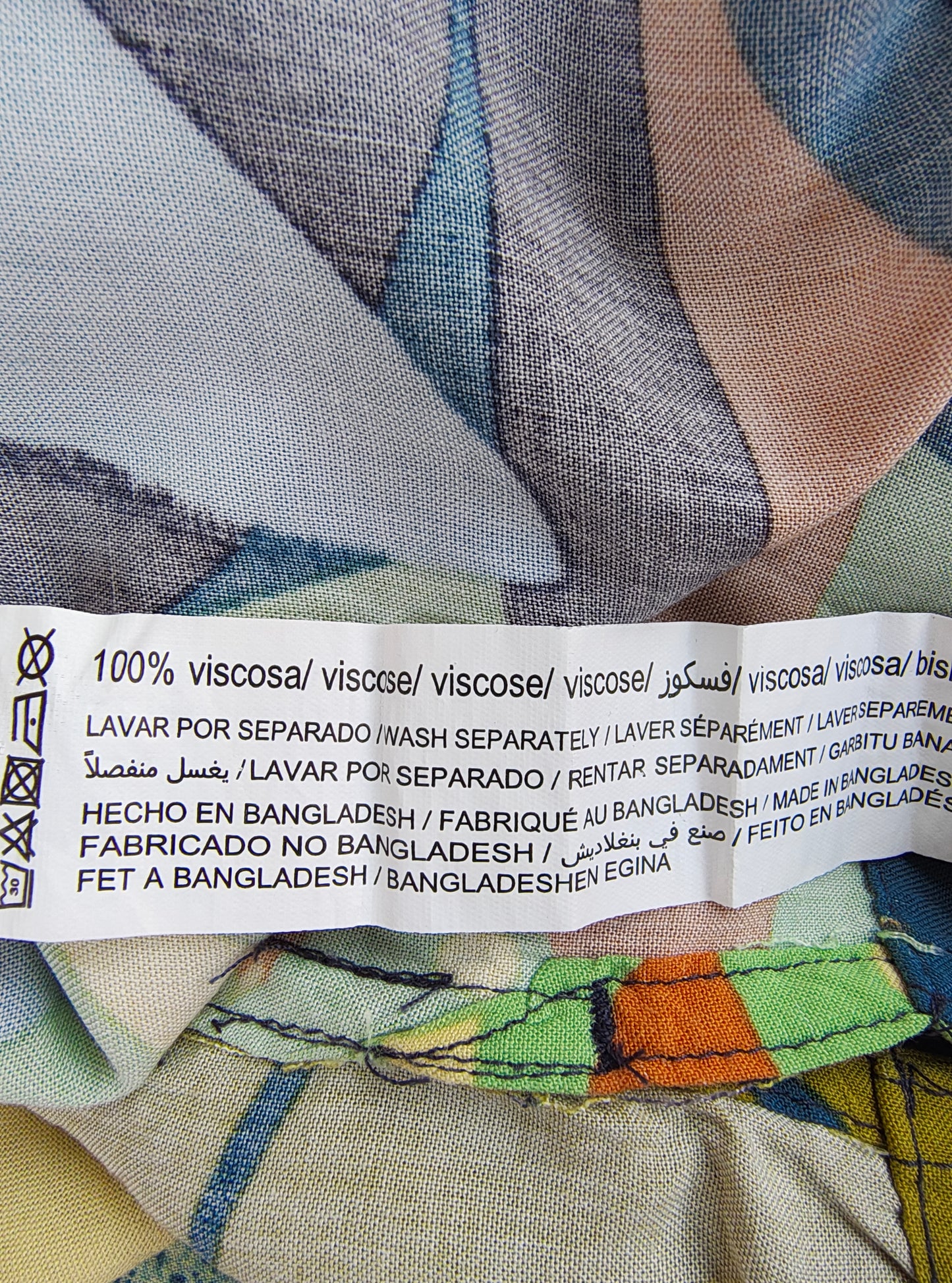 USADO – Camisa estampada tropical multicolor LeftiesMan (Talla S )