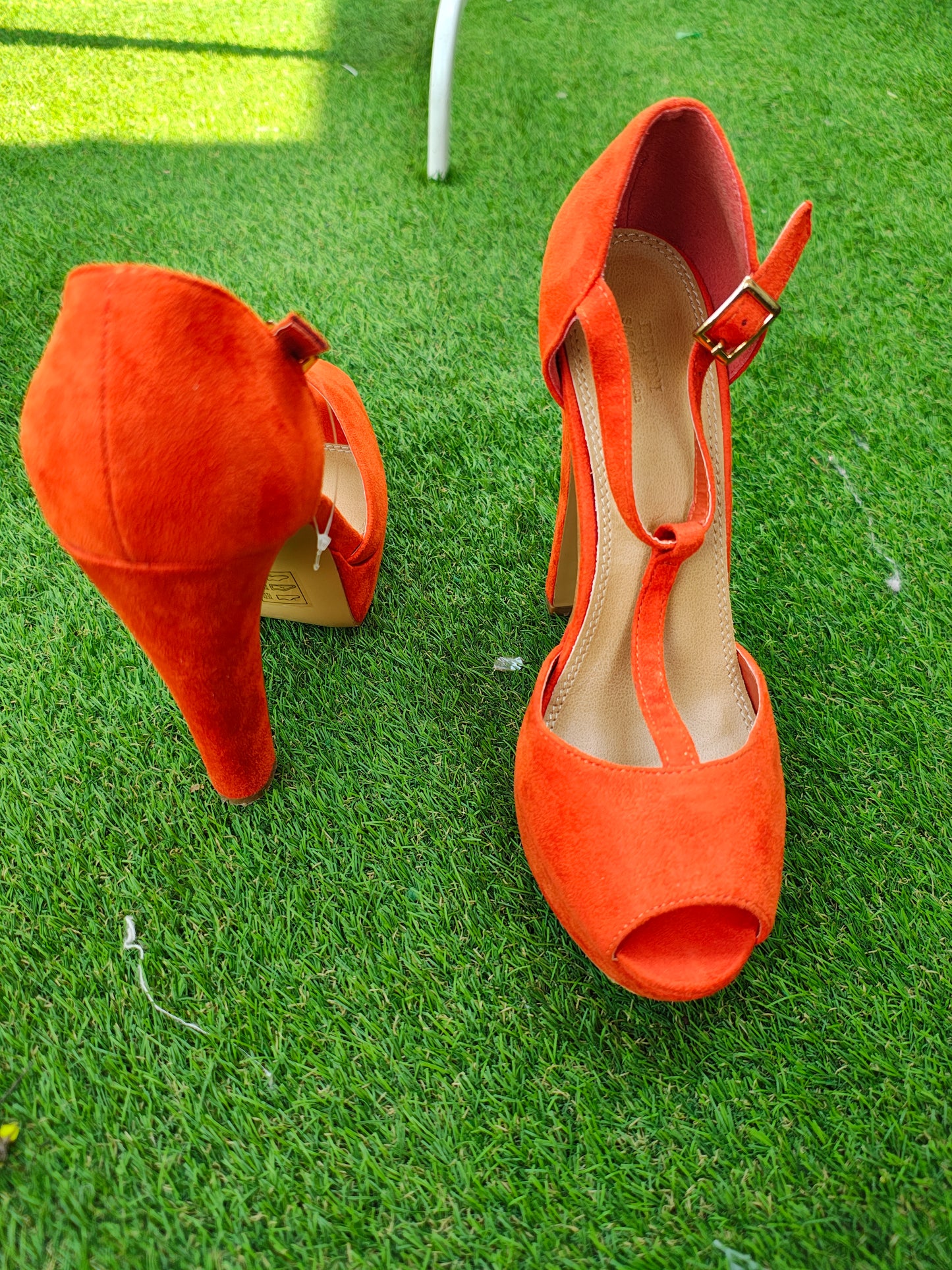 USADO – Zapatos de tacón naranja BENINI S/S Collection (Talla EUR 39)