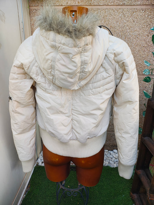 USADO – Cazadora acolchada blanca con capucha de pelo sintético KILLER LOOP (Talla XS)