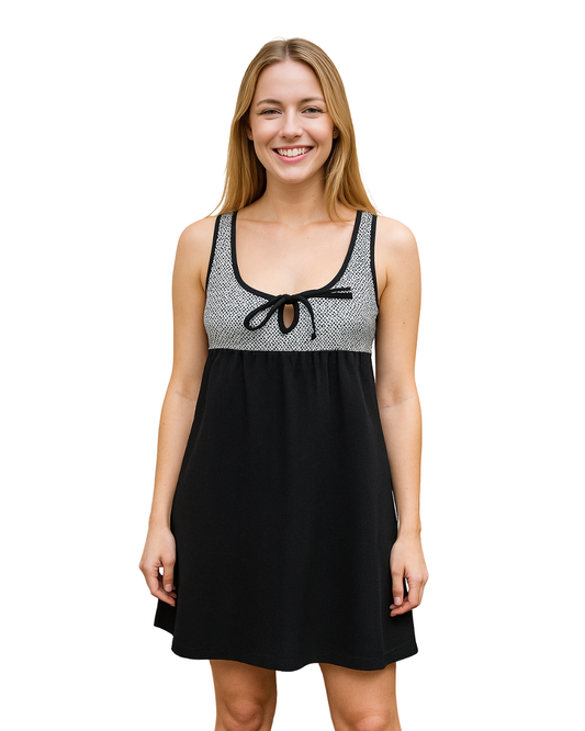 USADO – Vestido babydoll negro con top estampado de TRF ZARA (Talla S)