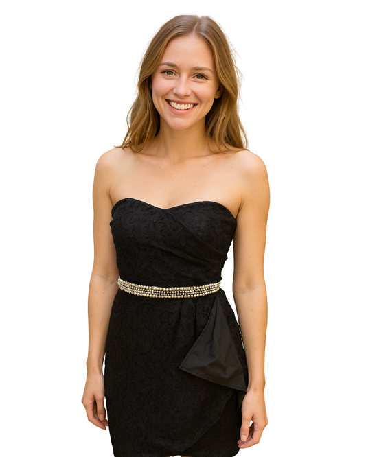 NUEVO – Vestido palabra de honor de encaje negro con cinturón joya SUITEBLANCO (Talla S)
