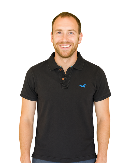 USADO – Polo negro clásico HOLLISTER con logo azul (Talla XS)