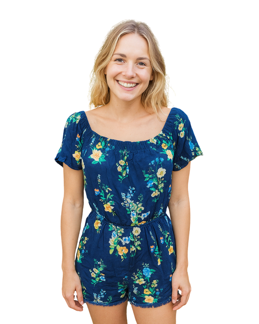 USADO – Mono corto azul marino con estampado floral Bershka BSK Girl (Talla EUR S / USA S / MEX 26)