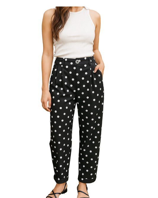 D'OCCASION – Pantalon noir à pois blancs longueur cheville de STRADIVARIUS (Taille 34 EUR)