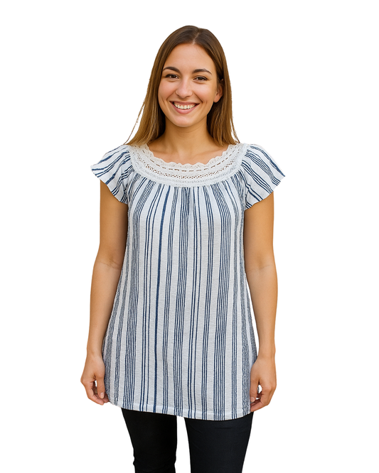 USADO – Top blanco de rayas con cuello crochet ZARA (Talla S)