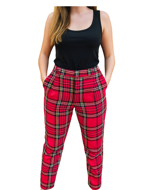 USADO – Pantalón pitillo tartán rojo Stradivarius (Talla EUR S)