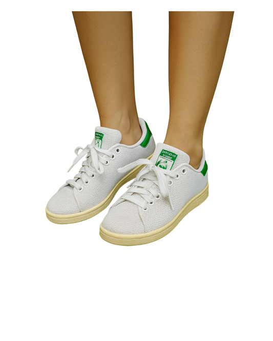 USADO – Zapatillas blancas Adidas Stan Smith Primeknit con detalles verdes (Talla 38)