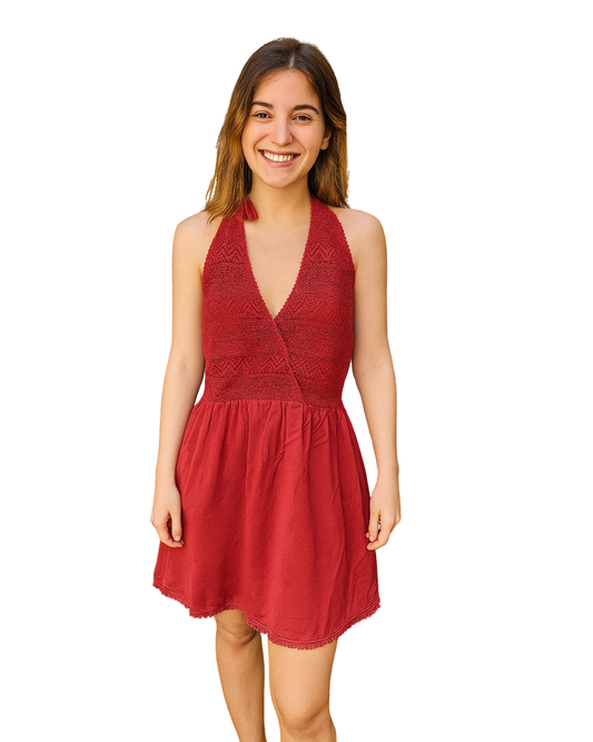 USADO – Vestido corto crochet Burdeos escote halter MNG Suit (Talla S)