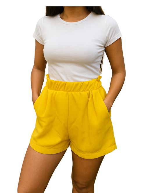 USADO – Shorts amarillos con cintura fruncida Bershka (Talla EUR XS)