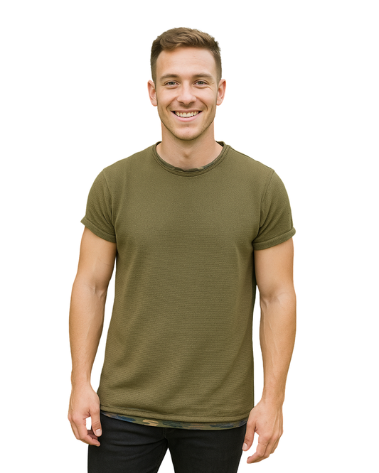 USADO – Camiseta verde militar con bajo camuflaje Zara Man (Talla S)