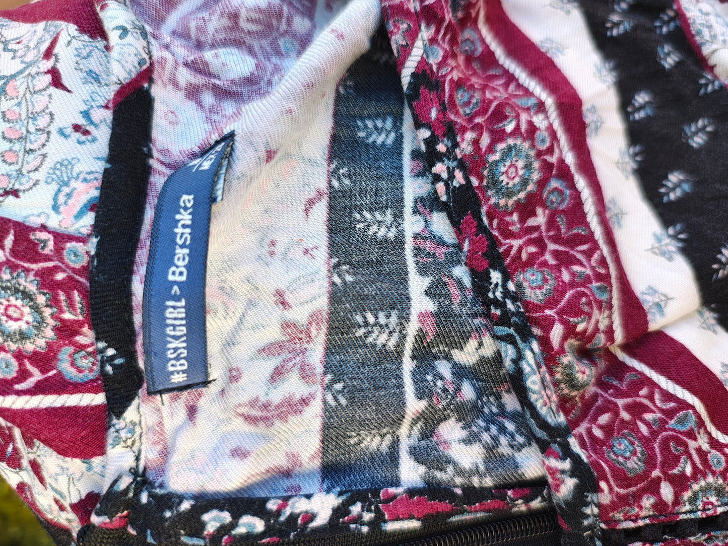 USADO - Mono corto estampado boho de Bershka (Talla S)