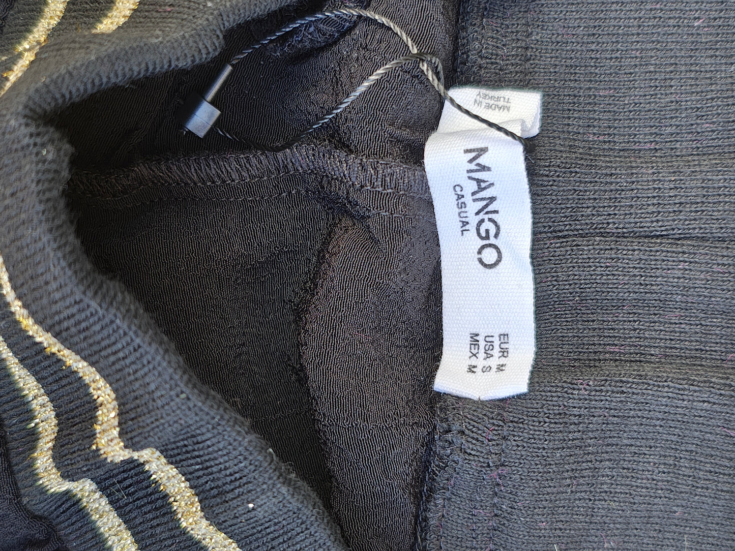 USADO - Short negro deportivo Mango Casual (Talla M)