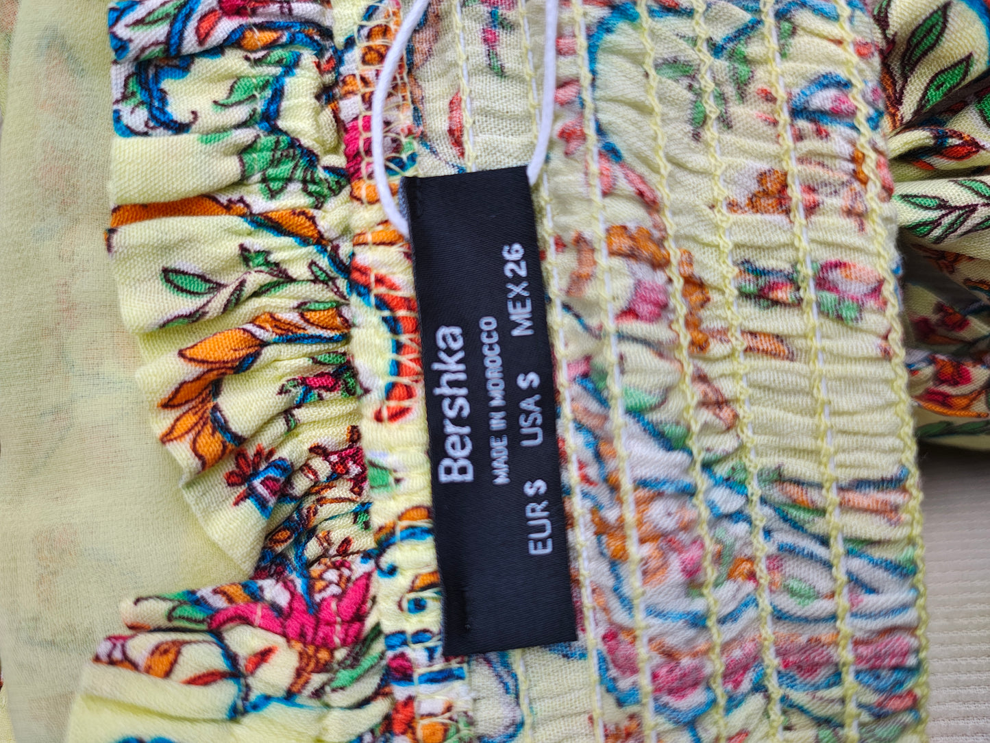 NUEVO - Top de escote anudado estampado paisley Bershka (Talla S)