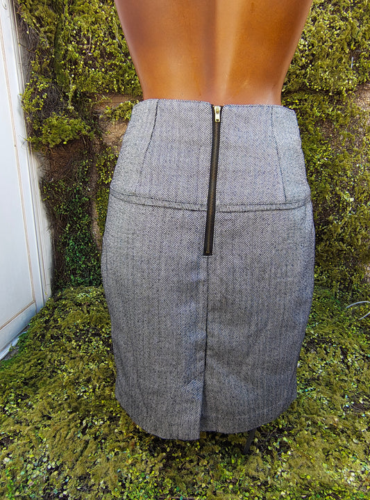 Jupe crayon Vero Moda d'occasion à imprimé chevrons et pinces structurées (Taille 36)