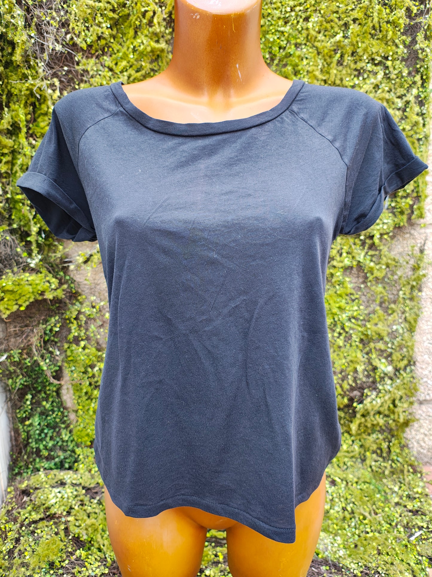 D'OCCASION - Chemisier noir semi-transparent sans manches de la collection Bershka (Taille M)