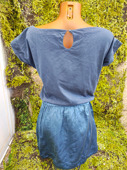 USADO - Vestido azul oscuro con falda efecto denim Zara TRF (Talla M)