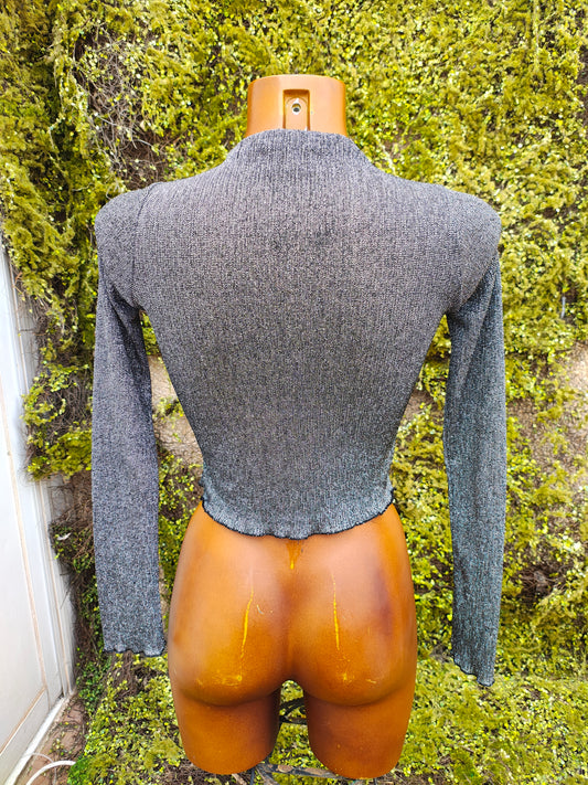 D'OCCASION – Haut métallisé noir à manches longues ZARA Trafaluc (taille S EUR/USA)