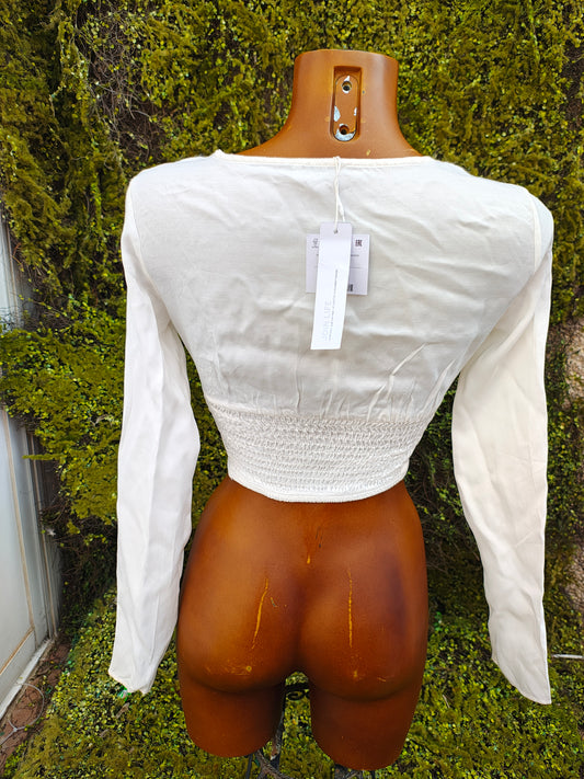 NOUVEAU – Top blanc à décolleté plongeant et manches longues BERSHKA (Taille XS)