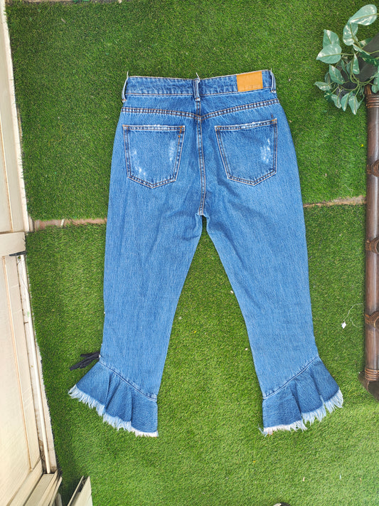 USADO – Pantalones vaqueros con volantes y lazada BERSHKA DENIM (Talla EUR 36)