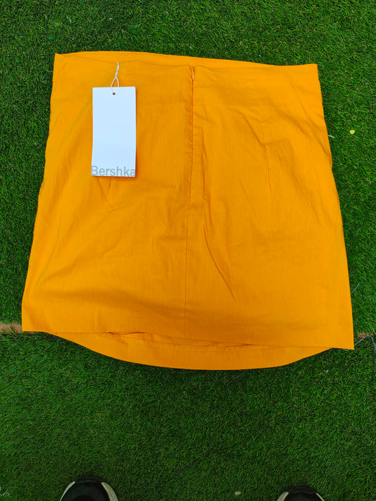 NOUVEAU – Jupe courte froncée orange BERSHKA (Taille S)